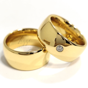 Par Aliança Casamento Boleada Zircônia 10mm Com 6 Camadas Ouro 18k em Tungstênio