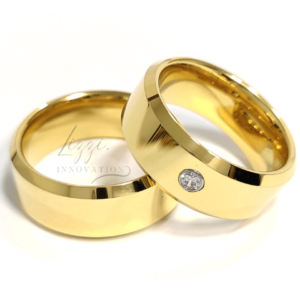 Par Aliança Casamento Chanfrada Zircônia 8mm Com 6 Camadas Ouro 18k em Tungstênio